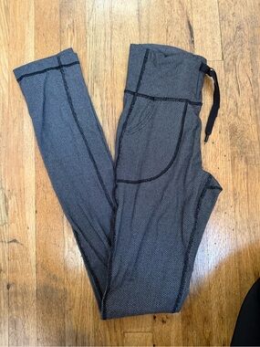 lululemon athletica Black/Grey Microdot Leggings